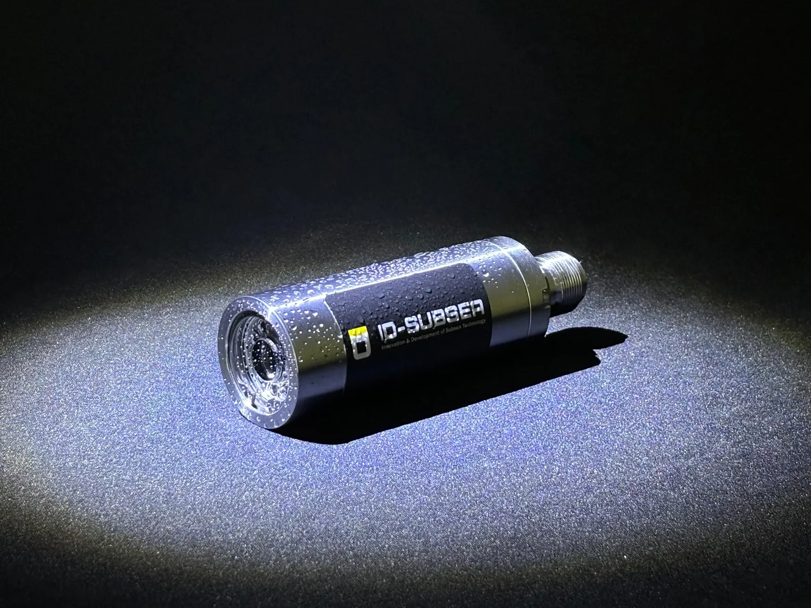 Minicâmera LED Subsea: Iluminação LED integrada